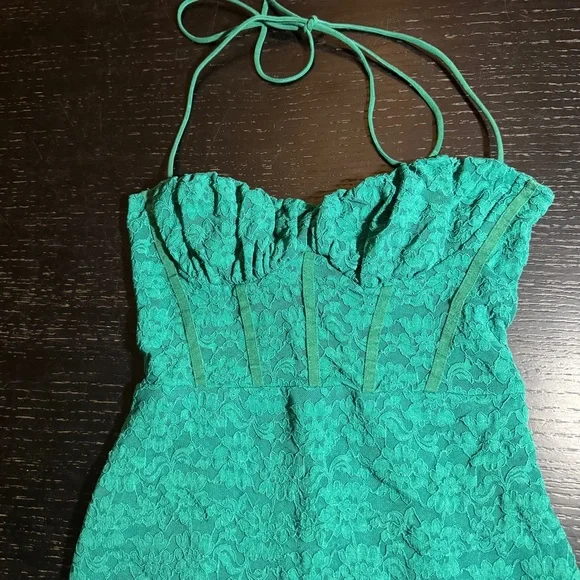 Hello Molly Stunning Lace Mini Dress - Picture 3 of 8